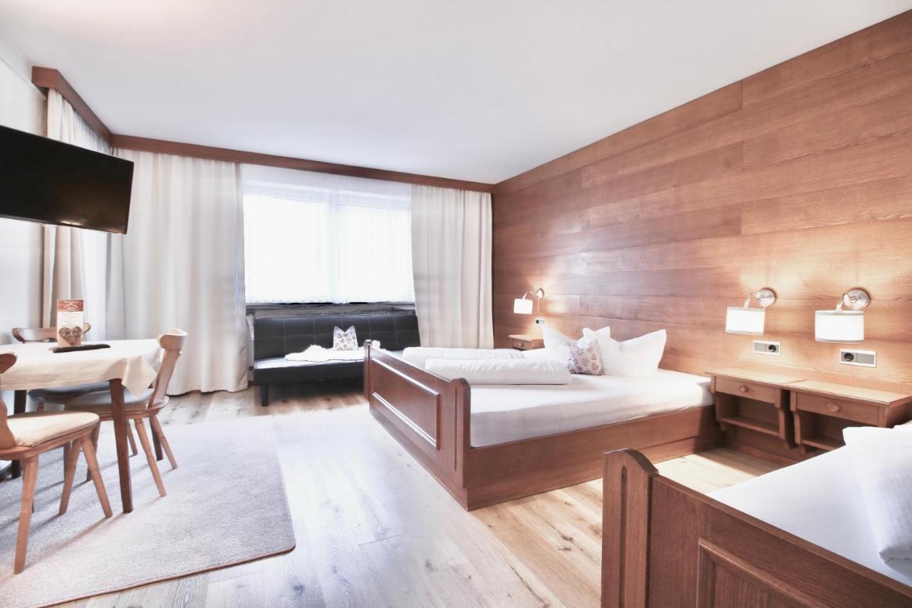 Alpenhaus Monte Hotell Neustift im Stubaital Exteriör bild