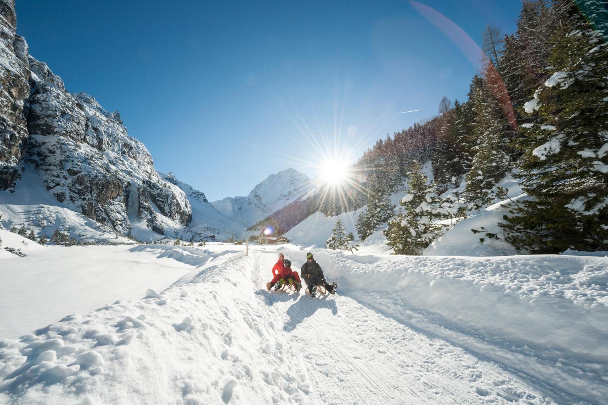 Alpenhaus Monte Hotell Neustift im Stubaital Exteriör bild