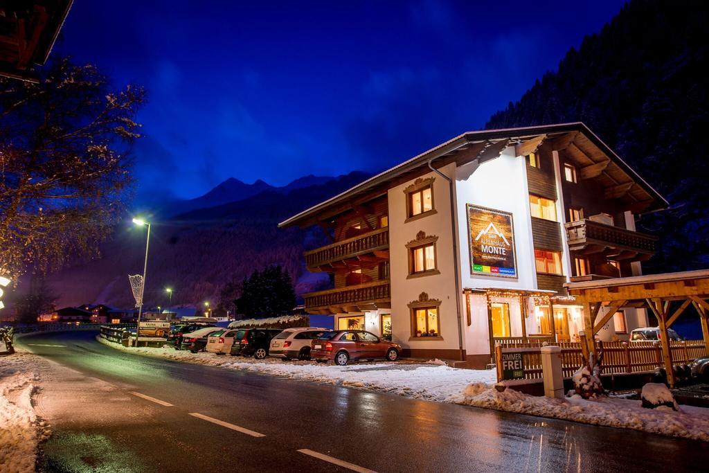 Alpenhaus Monte Hotell Neustift im Stubaital Exteriör bild